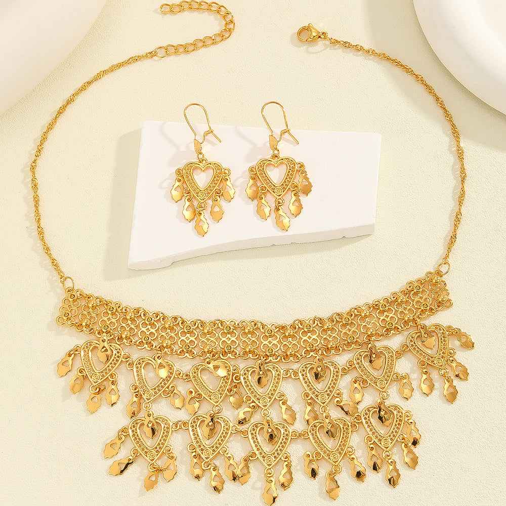 3pcs Fashionable Retro Luxury Heart-shaped Hollow Necklace Earrings Women&