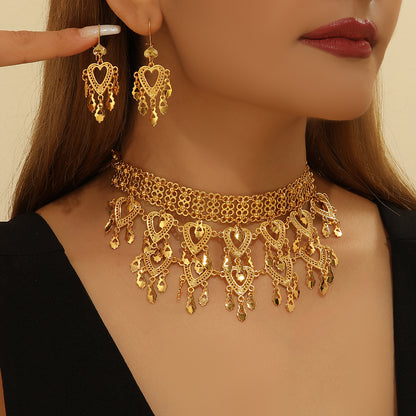 3pcs Fashionable Retro Luxury Heart-shaped Hollow Necklace Earrings Women&
